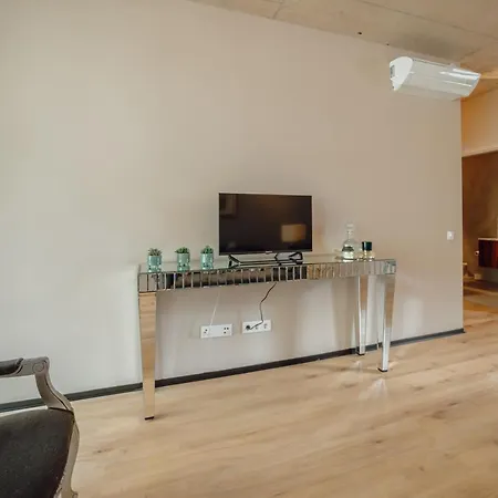 Apartment Center Premium By Vacationy *