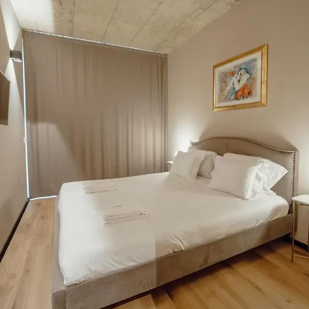 Apartment Center Premium By Vacationy *